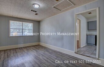 34 Clifton Dr in Little Rock, AR - Building Photo - Building Photo