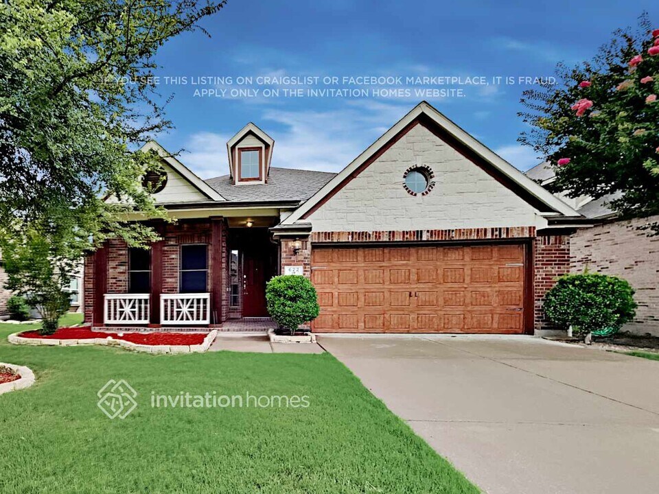 622 W Fate Main Pl in Rockwall, TX - Building Photo