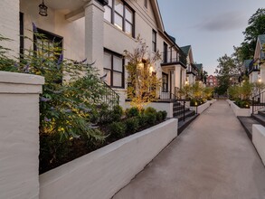 Evergreen Terrace in Memphis, TN - Foto de edificio - Building Photo