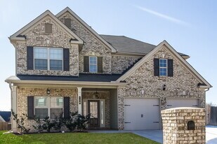 724 Melanie Jean Dr in Mcdonough, GA - Building Photo