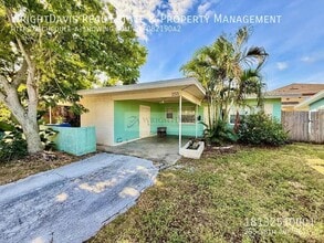 255 38th Ave SE in St. Petersburg, FL - Building Photo - Building Photo