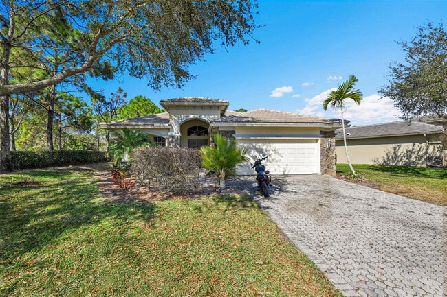property at 9671 Osprey Isles Blvd