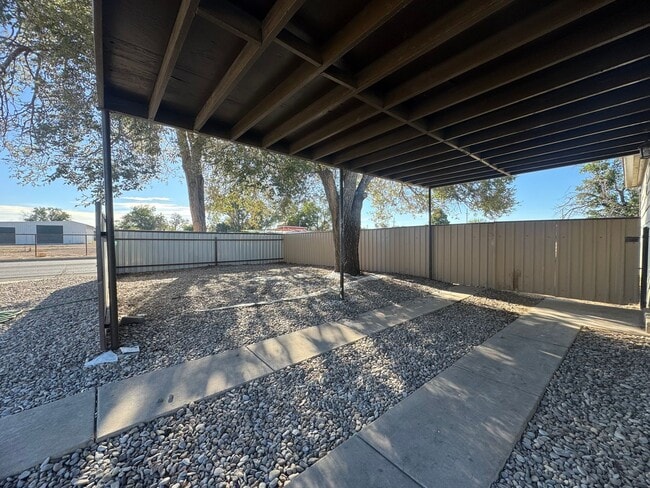 1204 Beloit Dr in Roswell, NM - Building Photo - Building Photo