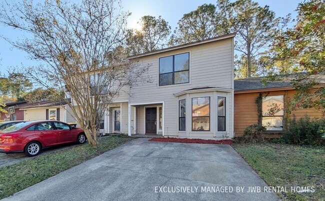 5556 Bennington Dr in Jacksonville, FL - Building Photo - Building Photo