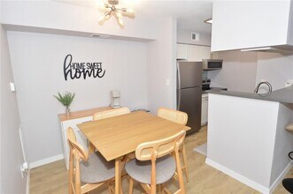 8653 Fancy Finch Dr in Tampa, FL - Building Photo - Building Photo