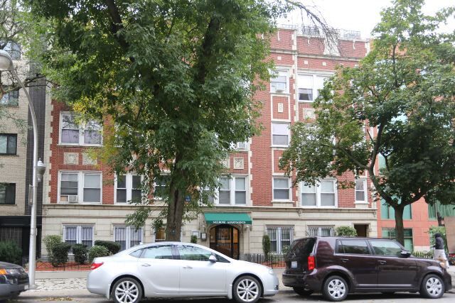 514 W Melrose St in Chicago, IL - Building Photo