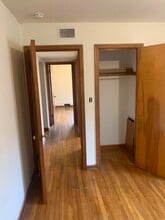 8223 W North Ave, Unit Unit 3 in Wauwatosa, WI - Building Photo - Building Photo