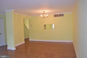 8923 Skyrock Ct in Columbia, MD - Building Photo - Building Photo