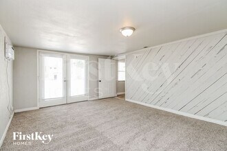 930 E Weber Dr in Tempe, AZ - Building Photo - Building Photo