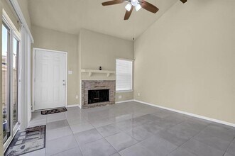 13026 Leader St in Houston, TX - Building Photo - Building Photo