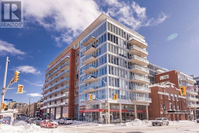 property at 354-354 Gladstone Ave