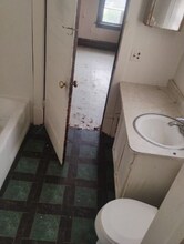 1401 West Adrian G. Hinton Avenue in Peoria, IL - Building Photo - Building Photo