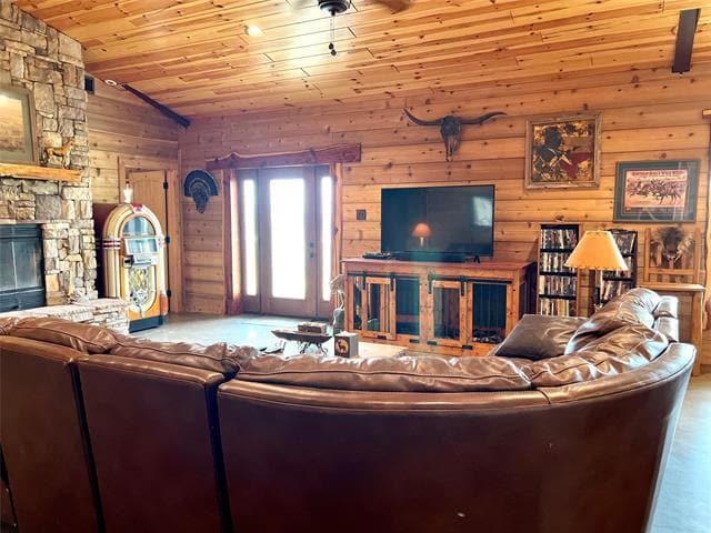 property at 4241 Cheyenne Trail