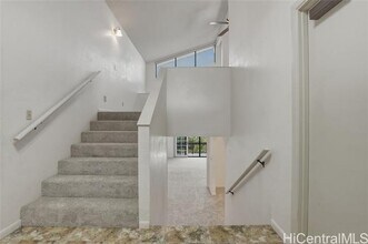 98-1378-1378 Onikiniki Pl in Aiea, HI - Building Photo - Building Photo