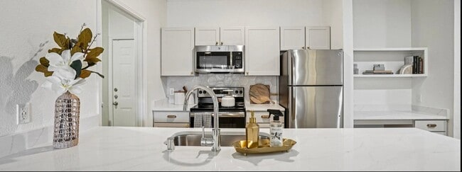 2300 Kathryn Ln, Unit 2641