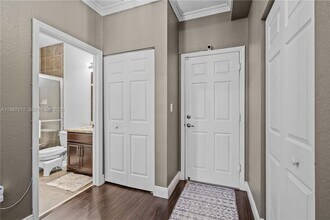 2559 SW 119th Terrace in Miramar, FL - Foto de edificio - Building Photo