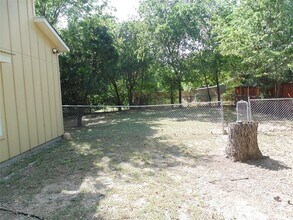 4406 Bennett Ave in Austin, TX - Building Photo - Building Photo