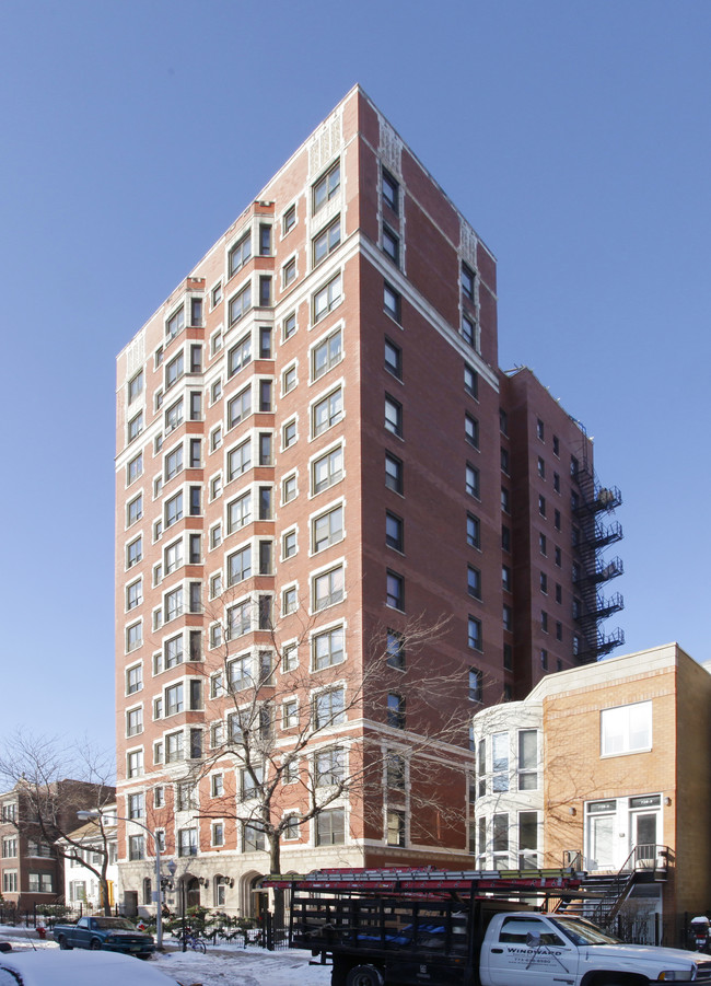 732 Bittersweet Apartments in Chicago, IL - Foto de edificio - Building Photo