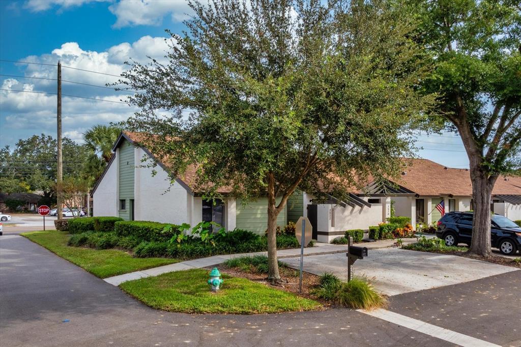 2522 Tahoe Cir in Winter Park, FL - Foto de edificio