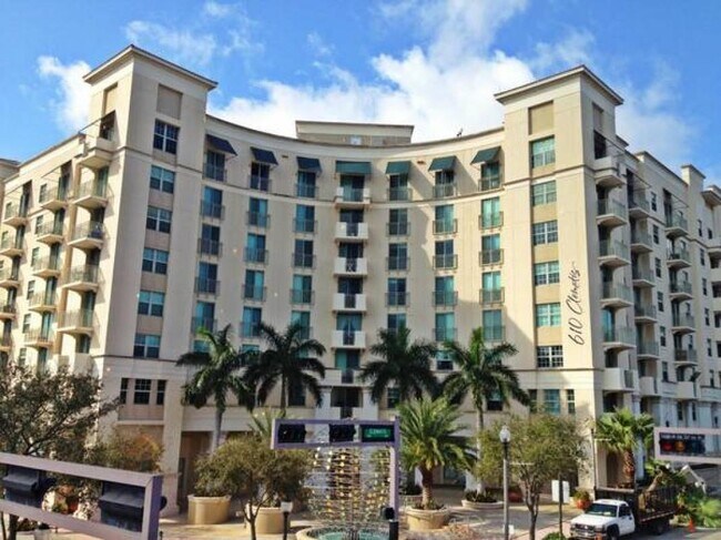 property at 610 Clematis St