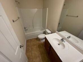 400 Lake St in Athens, GA - Building Photo - Building Photo