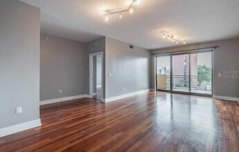 1108 N Franklin St in Tampa, FL - Building Photo - Building Photo