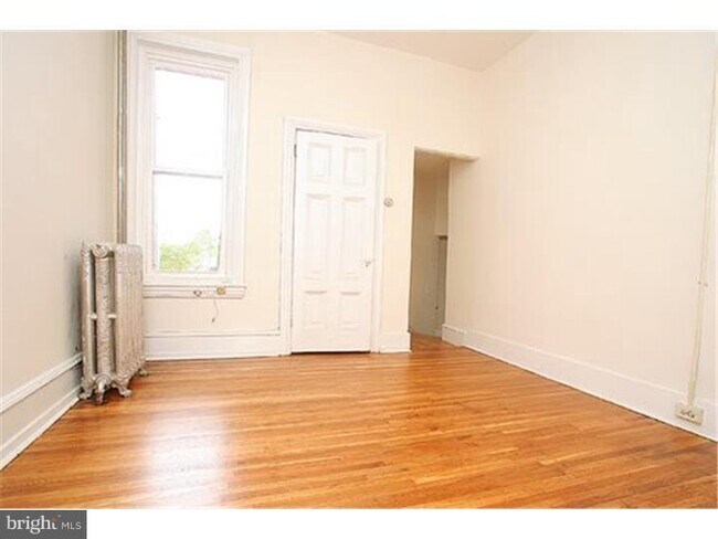 property at 2808 W Girard Ave