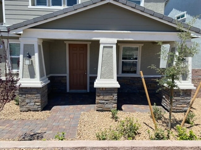 property at 3650 Portici Ln