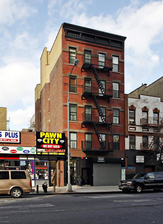 2703 Frederick Douglass Blvd in New York, NY - Building Photo