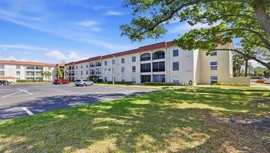 2700 Bayshore Blvd in Dunedin, FL - Building Photo - Building Photo