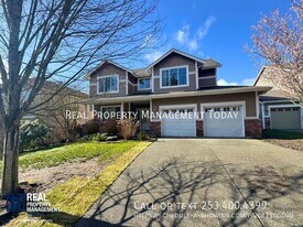 4788 Okanogan Dr SE in Port Orchard, WA - Building Photo