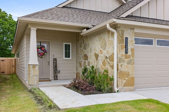 1125 Elise Ave in Waco, TX - Building Photo - Building Photo