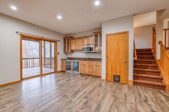 7123 Yorktown Ln N in Maple Grove, MN - Building Photo - Building Photo