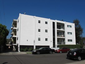 10500 Moorpark St Apartamentos