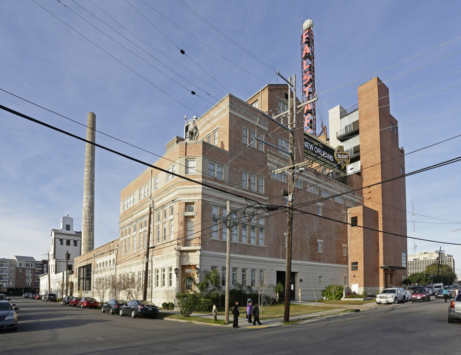 Falstaff Apartments & Dorgenois Lofts in New Orleans, LA - Foto de edificio