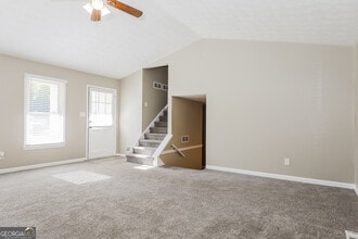 7383 Fernwood Dr in Riverdale, GA - Building Photo - Building Photo