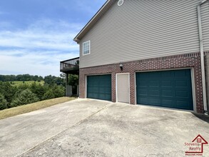 825 Tommie Ln in Soddy Daisy, TN - Building Photo - Building Photo