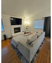 1451 16th St in Oakland, CA - Building Photo - Building Photo