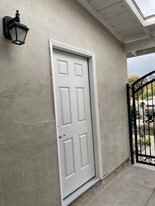 410 Diamond St in Santa Ana, CA - Building Photo