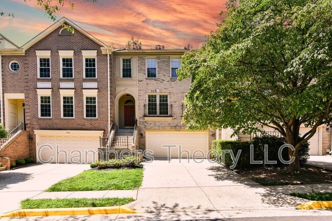property at 7709 Rockledge Ct