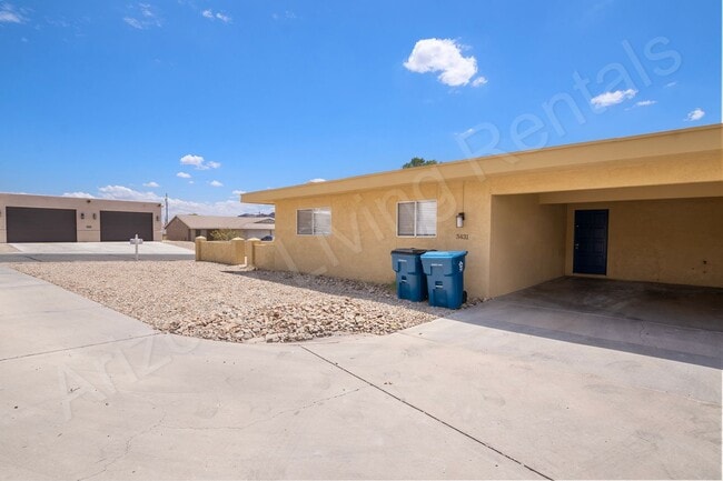3431 Truckee Dr in Lake Havasu City, AZ - Building Photo - Building Photo