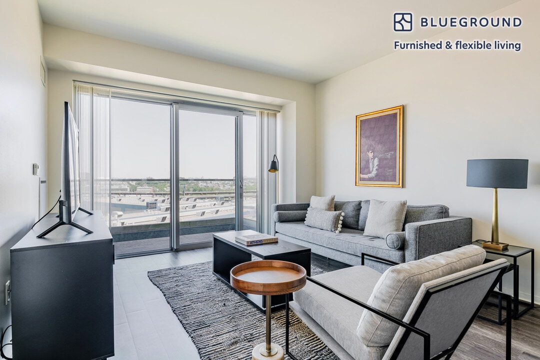 22 Water St in Cambridge, MA - Building Photo