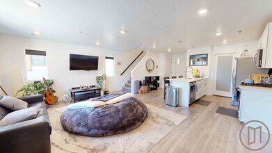 3326 E Elkhorn Ln in Washington, UT - Building Photo - Building Photo