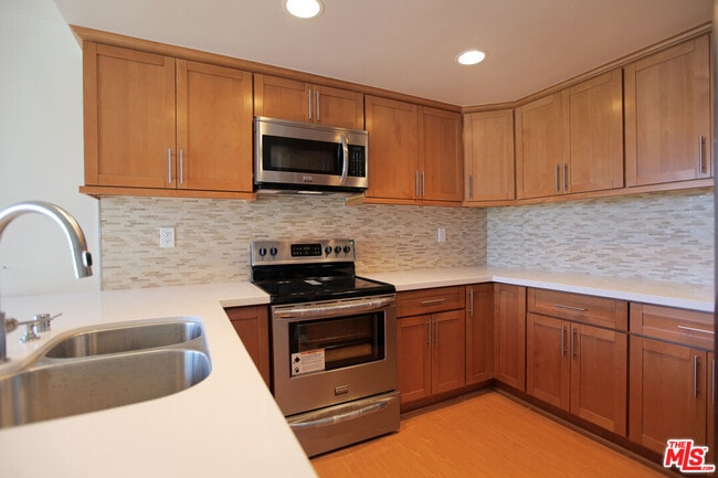 property at 2170 Century Pk E