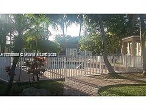 2184 SW 80th Terrace in Miramar, FL - Building Photo - Building Photo