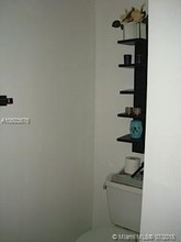 1205 Mariposa Ave-Unit -305 in Coral Gables, FL - Building Photo - Building Photo