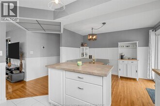 310 Superior St in Windsor, ON - Building Photo - Building Photo