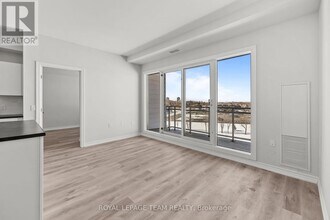 397 Codd's Rd in Ottawa, ON - Building Photo - Building Photo