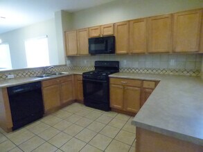 9109 W Alvarado St in Phoenix, AZ - Building Photo - Building Photo