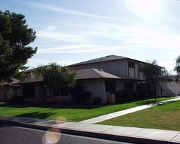 Northern Lanai Fourplex Apartments